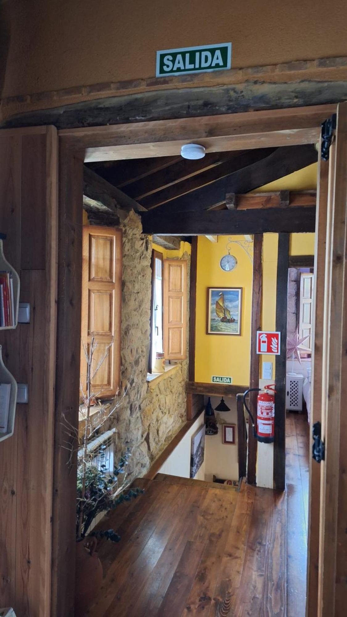 La Casuca De Antoniooti Villa Las Rozas de Valdearroyo Exterior photo